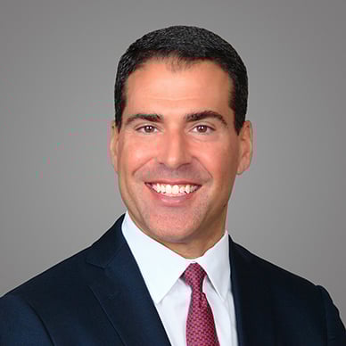 Alex Santos Headshot